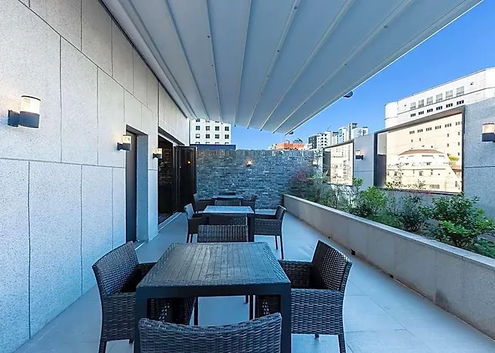 Brown-dot Beomil 2* Busan